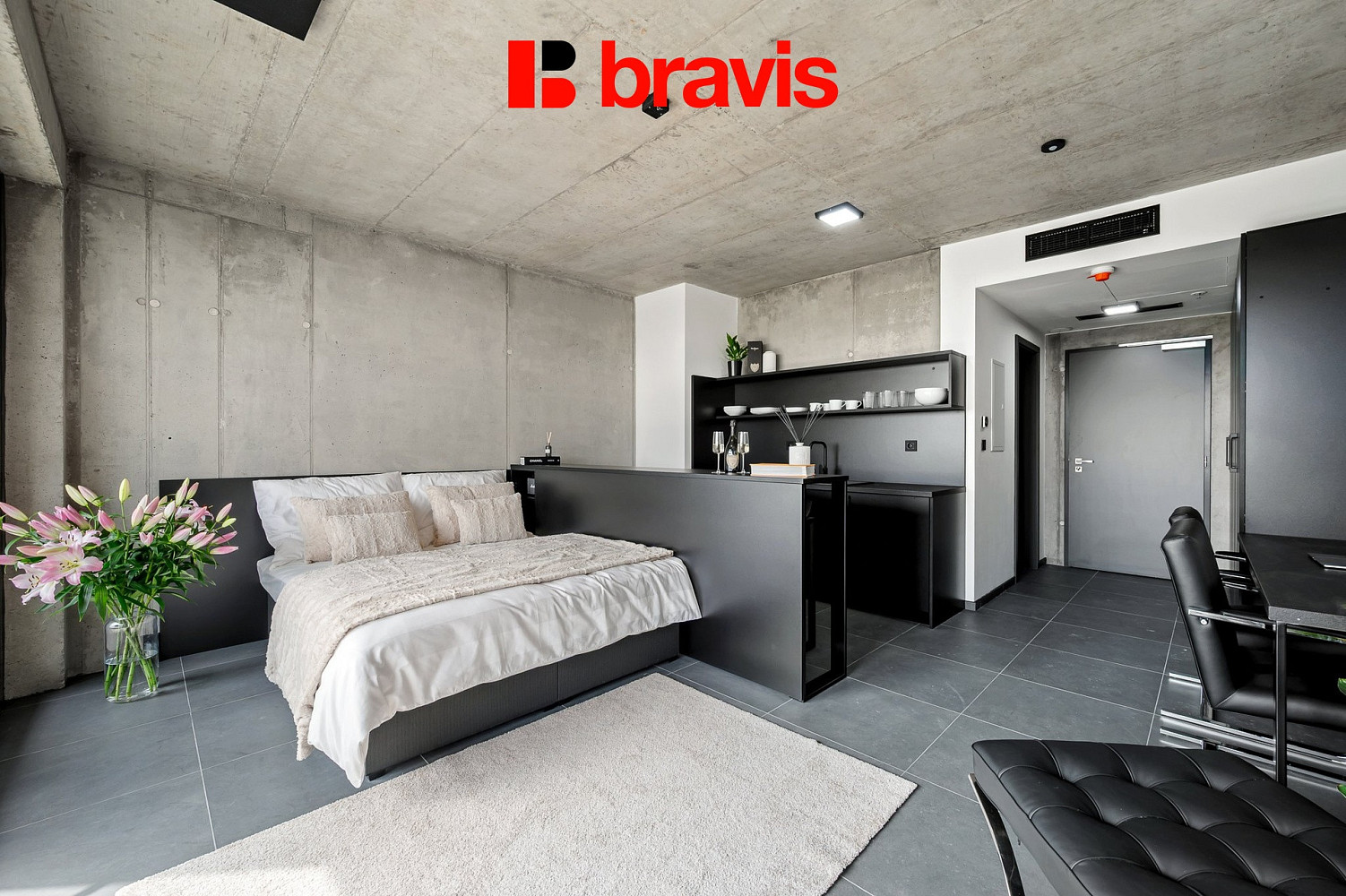 Pronájem bytu 1+kk 31 m² — photo 2