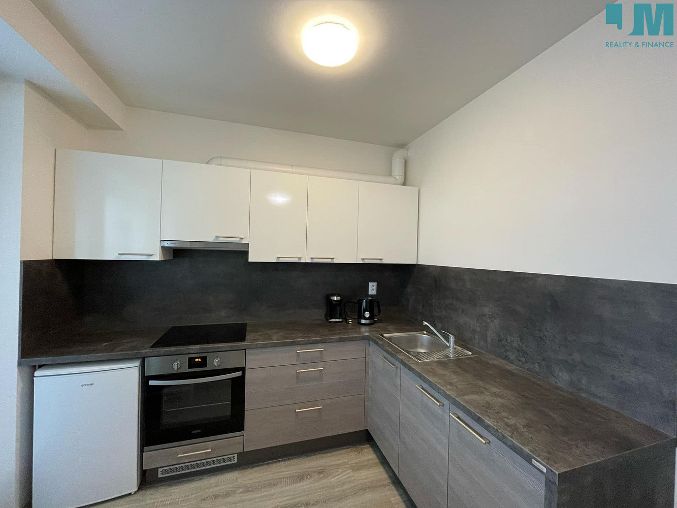 Prodej bytu 1+kk 38 m² — photo 4