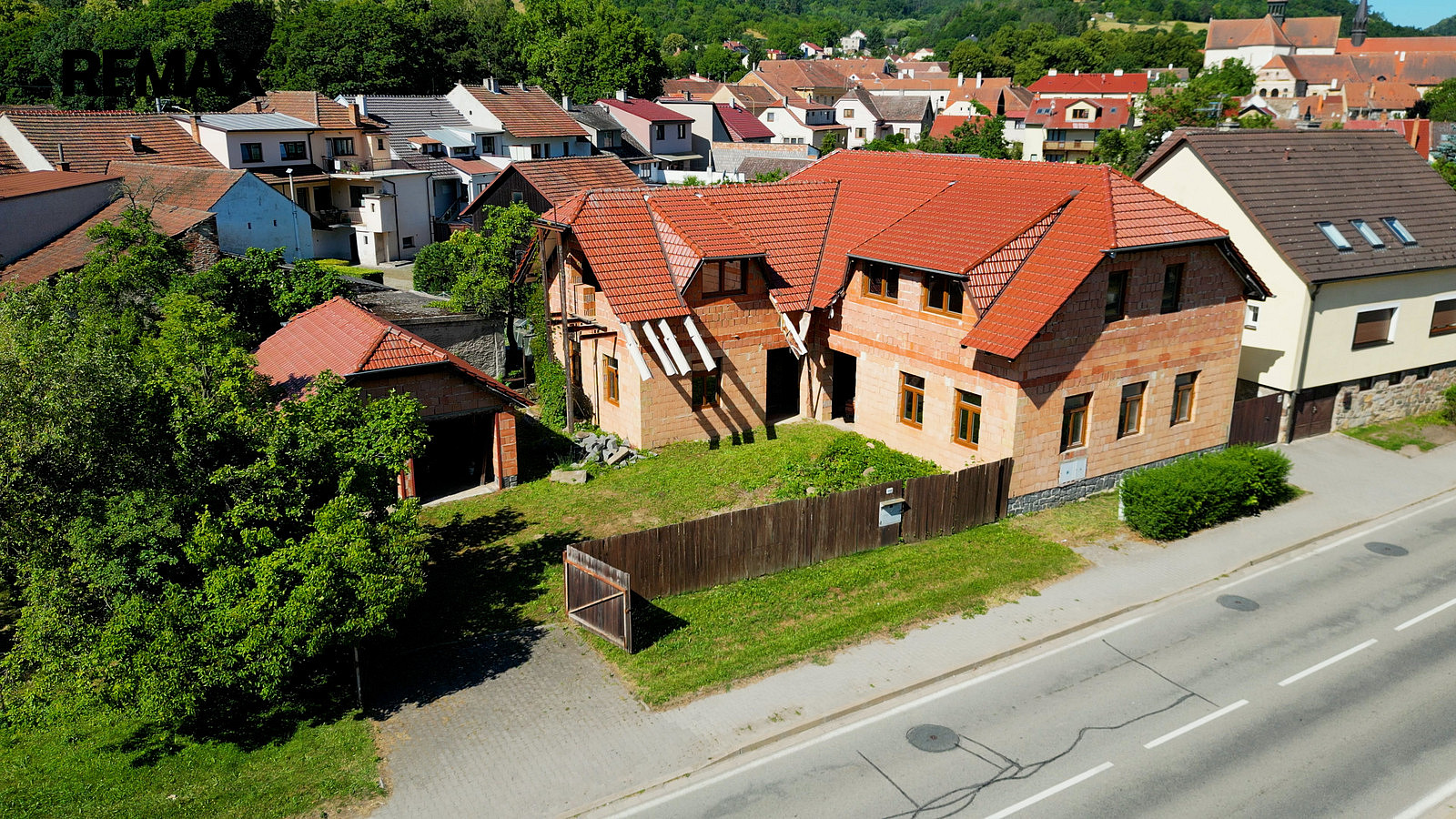 Prodej obchodních prostor 454 m²