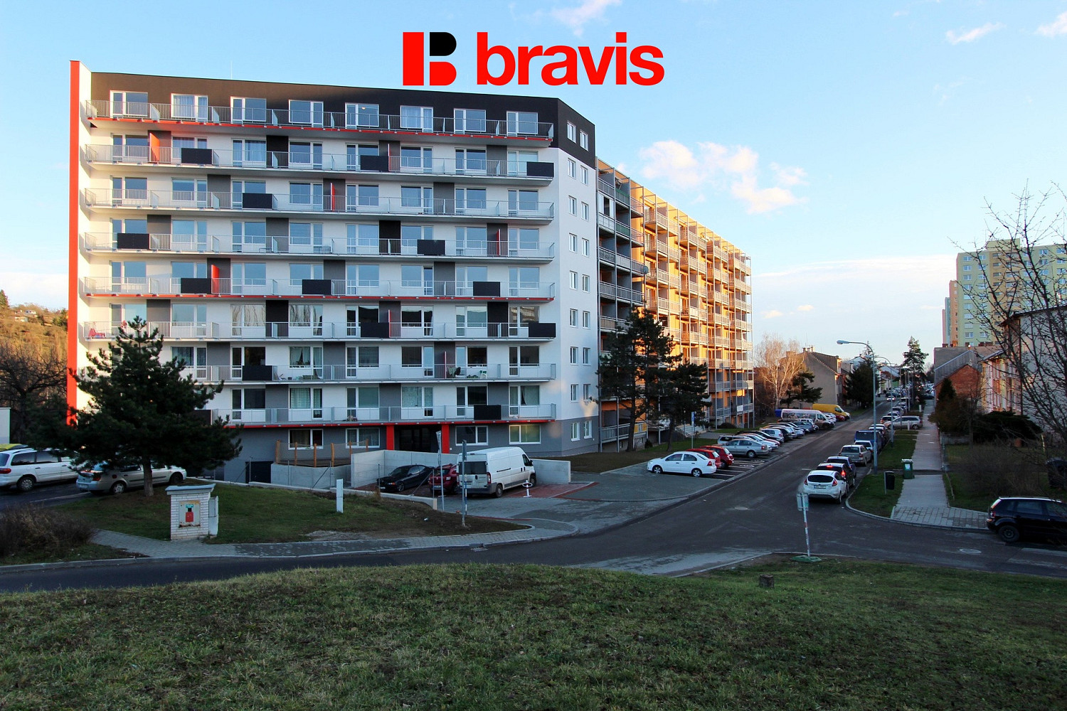Pronájem vyhrazeného parkovacího stání č.44 ve vnitrobloku, ulice božetěchova, brno- královo pole — photo 3