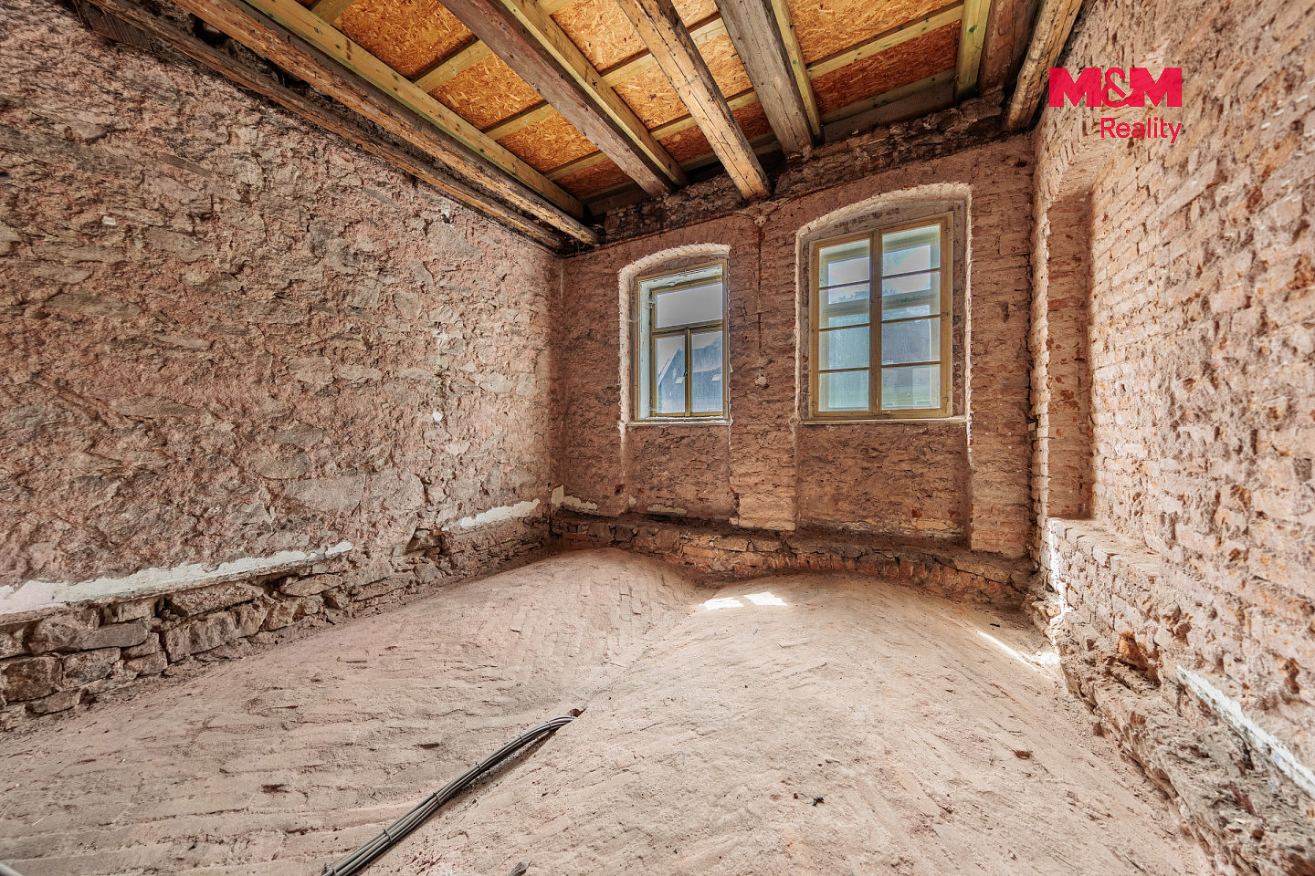 Prodej domu 348 m² s pozemkem 448 m² — photo 3
