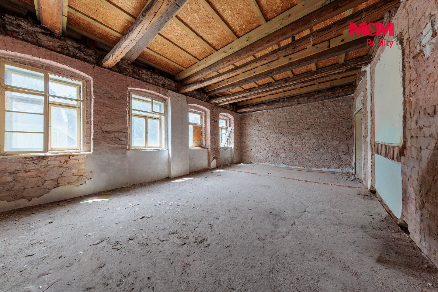 Prodej domu 348 m² s pozemkem 448 m² — photo 4