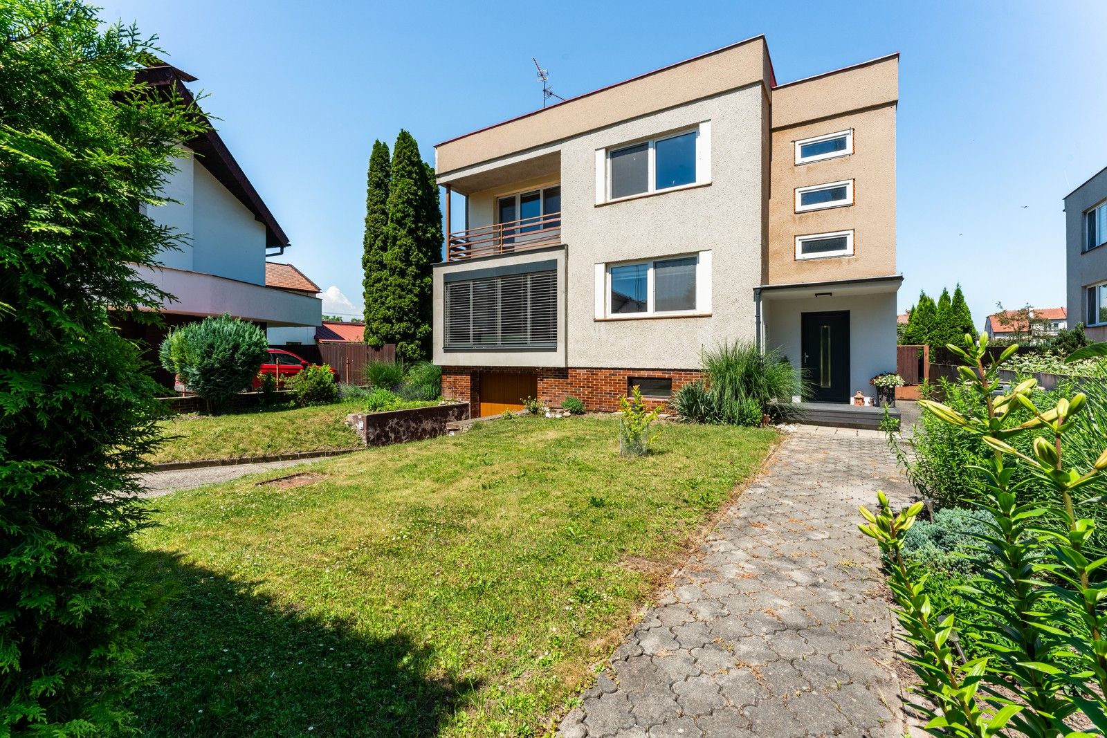 Prodej rodinného domu 224 m²