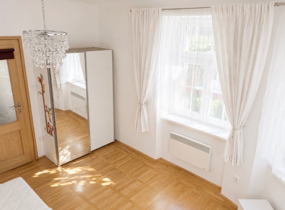 Pronájem bytu 2+kk 55 m² — photo 2