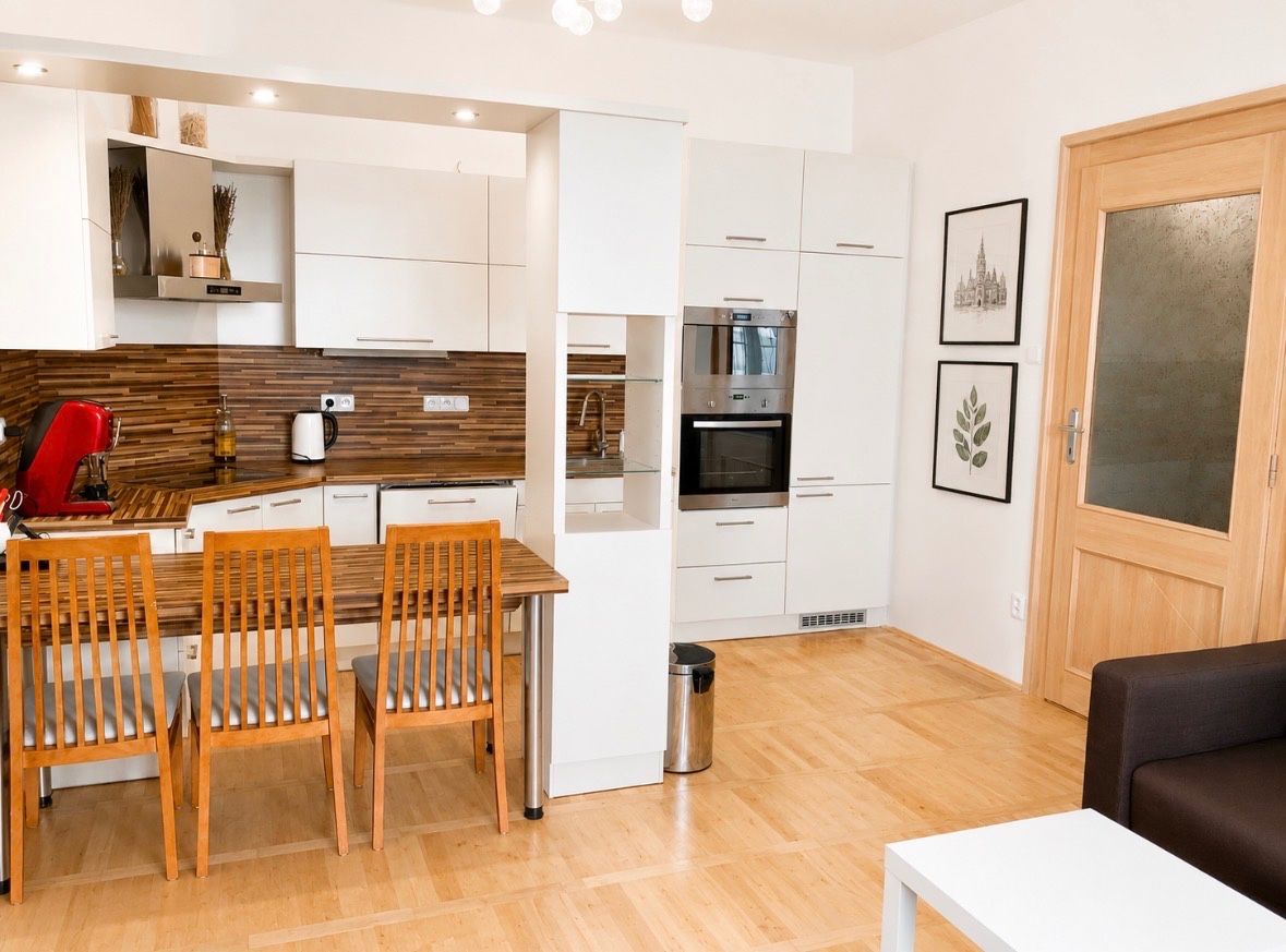 Pronájem bytu 2+kk 55 m² — photo 3