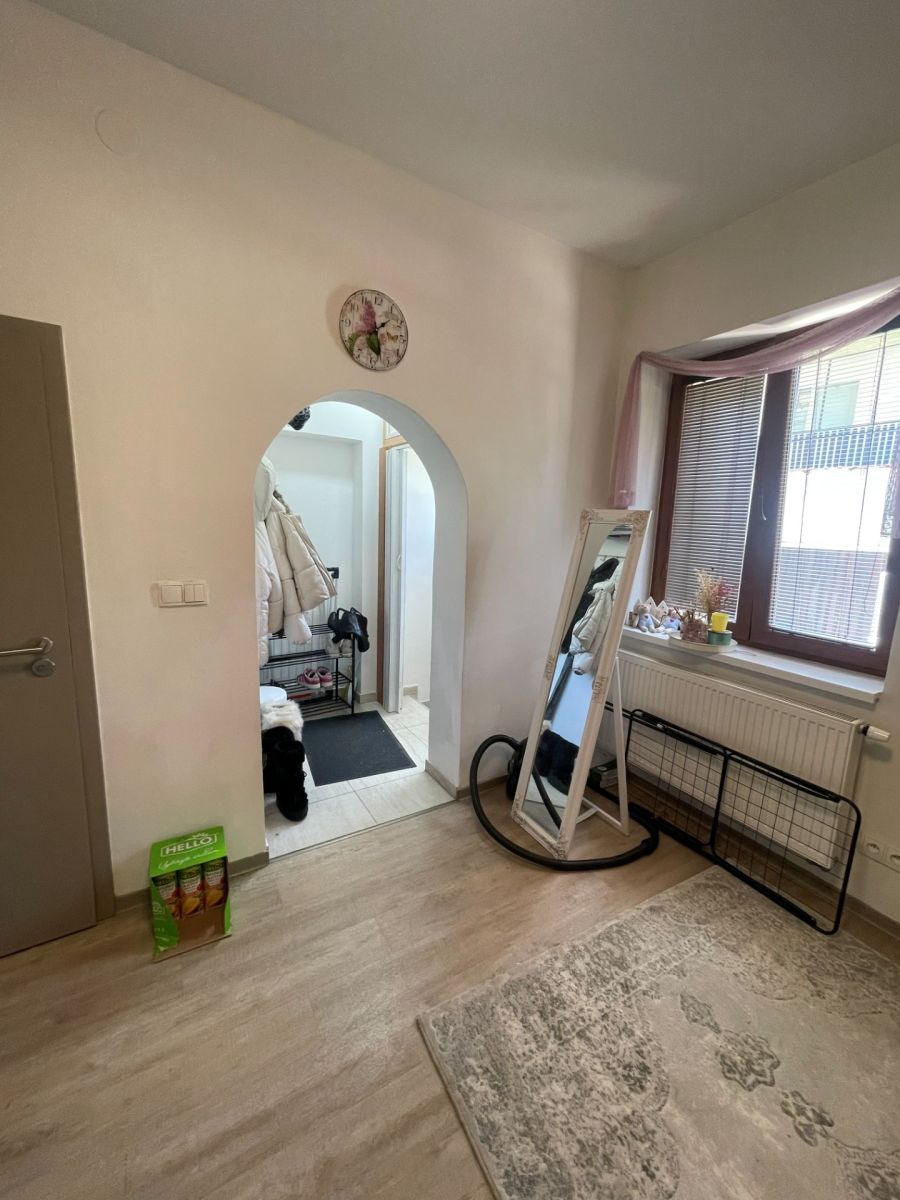 Pronájem bytu 2+kk 39 m² — photo 2