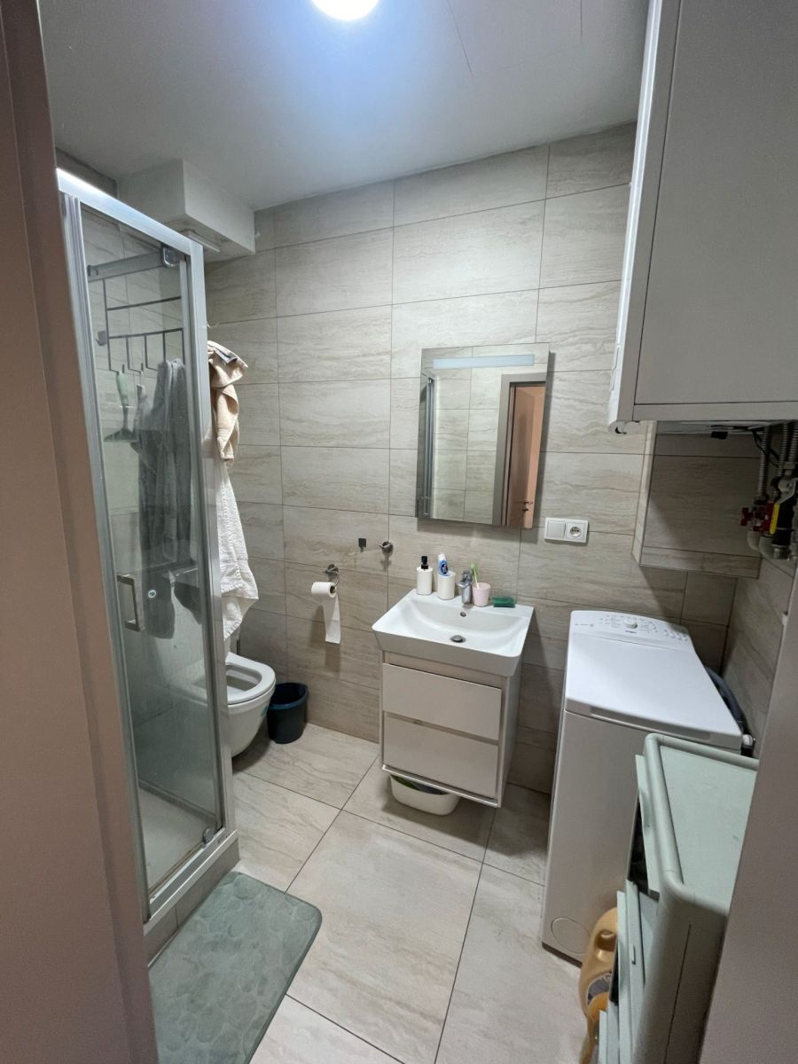 Pronájem bytu 2+kk 39 m² — photo 3