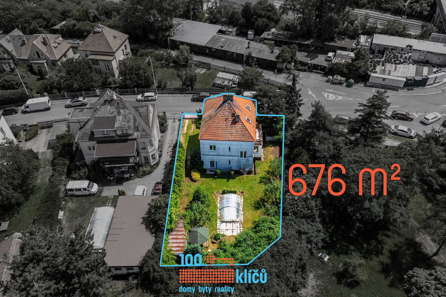 Prodej domu 211 m² s pozemkem 676 m² — photo 2