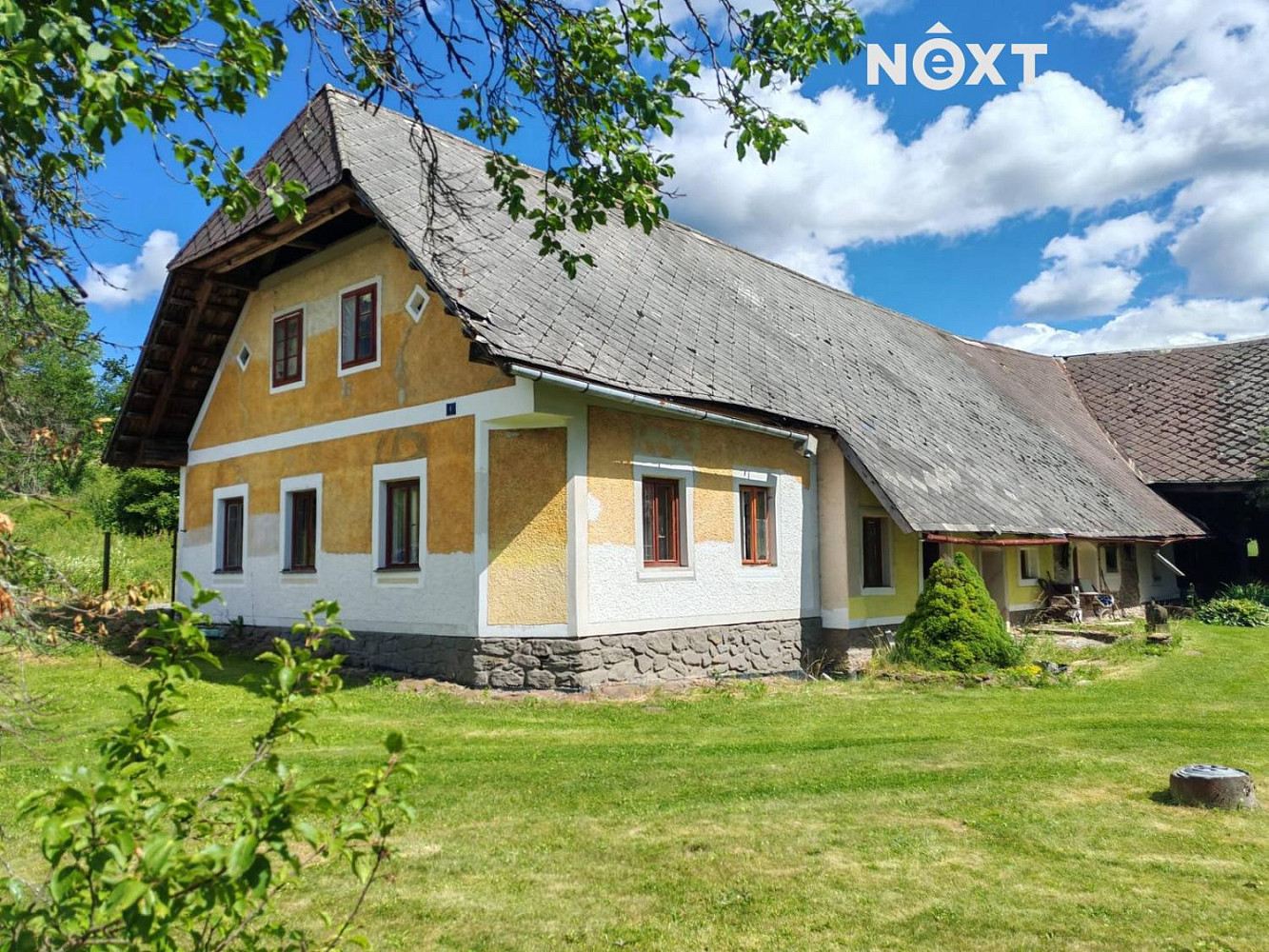 Prodej domu 380 m² s pozemkem 1 676 m²