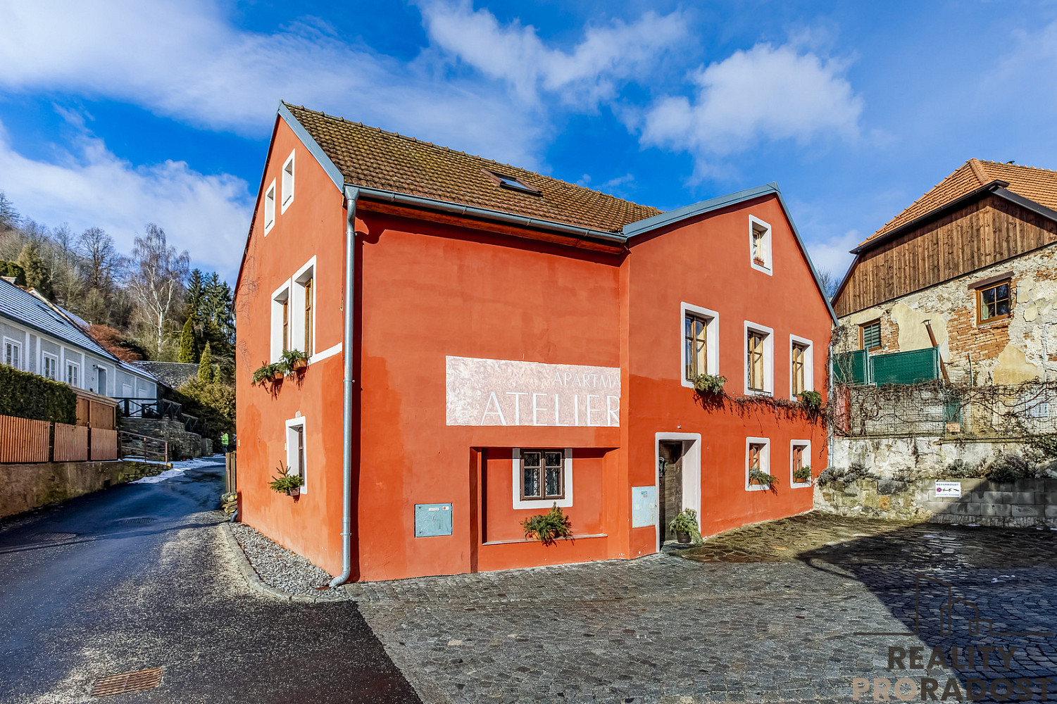 Prodej ubytovacího objektu 220 m² — photo 2