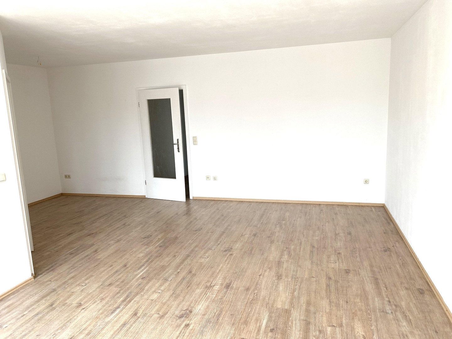 Schicke, helle 2-Zimmerwohnung zum Wohlfühlen ca. 62m² in optimaler Wohnlage — photo 2