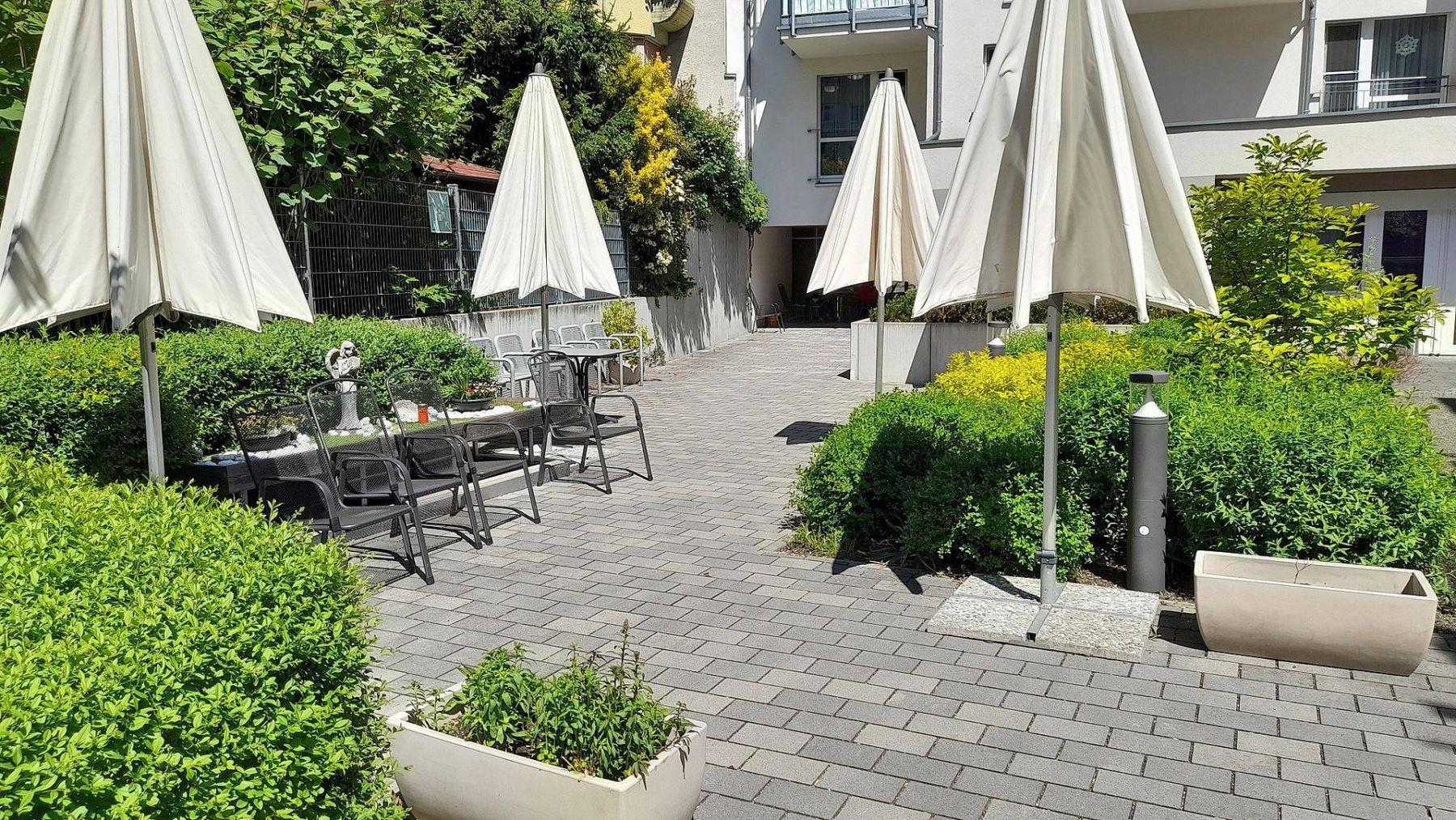 Topmodernes Pflegeapartment in zentraler Lage - Kapitalanlage mit guter Rendite und Belegungsrecht — photo 3