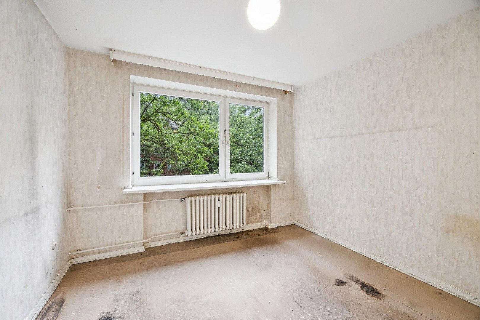 Renovierungsbedürftige Wohnung - direkt vom Eigentümer! — photo 4