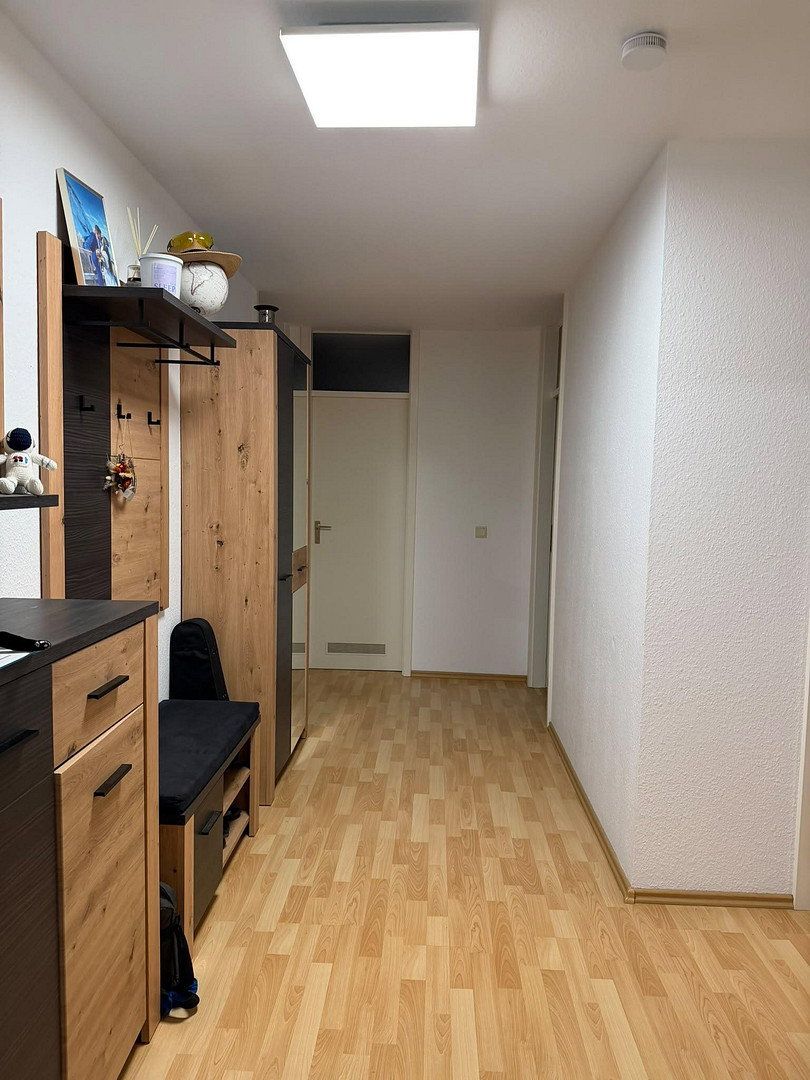 Tolle 3-Zimmer-Wohnung mit Aufzug+Balkon+Tiefgarage in Karlsruhe — photo 3