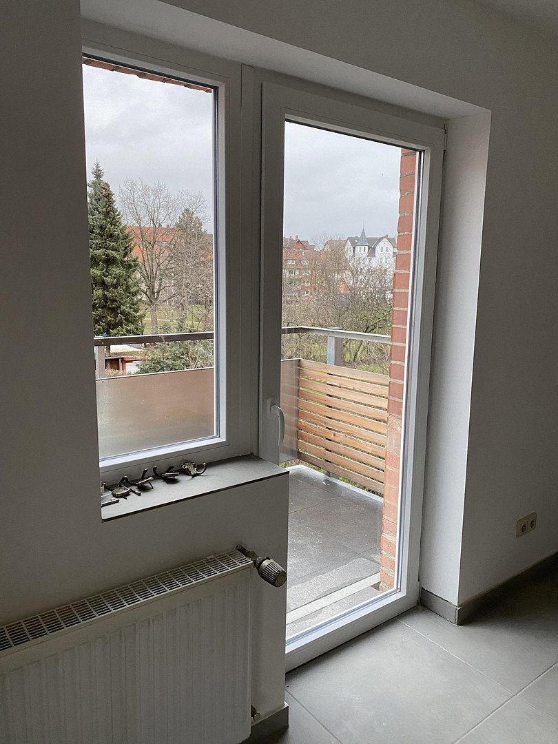 Wohnung über 2 Etagen mit Balkon, WG geeignet, 4-Zimmer, Maisonette, Nähe Bahnhof — photo 3