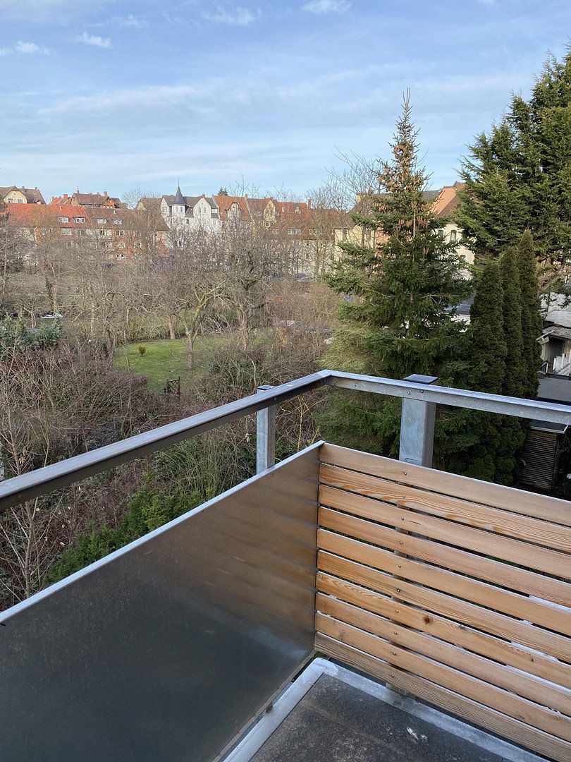Wohnung über 2 Etagen mit Balkon, WG geeignet, 4-Zimmer, Maisonette, Nähe Bahnhof — photo 4