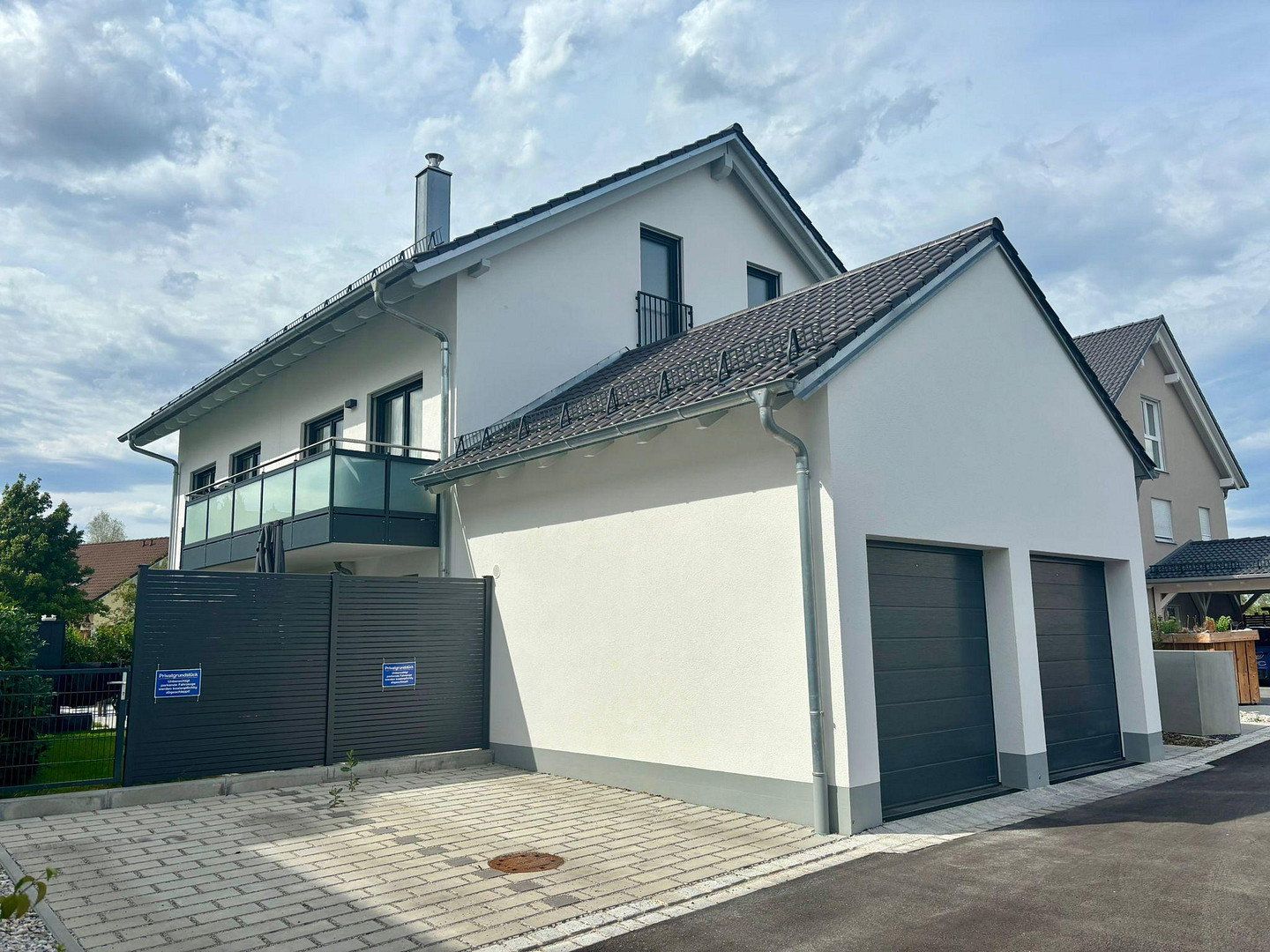 Luxuriöse 2 Zimmer Wohnung mit EBK in Olching — photo 4