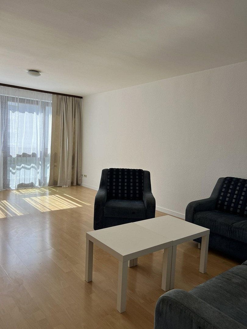 Schöne, geräumige zwei Zimmer Wohnung in Oederweg, Frankfurt am Main, Nordend-West