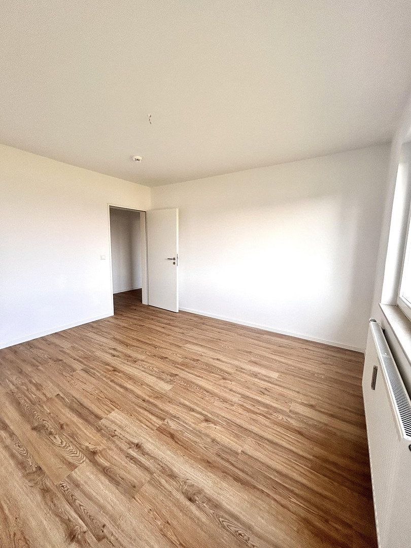 Attraktive 3-Zimmer-Wohnung mit WG-Potenzial und guter Anbindung — photo 3