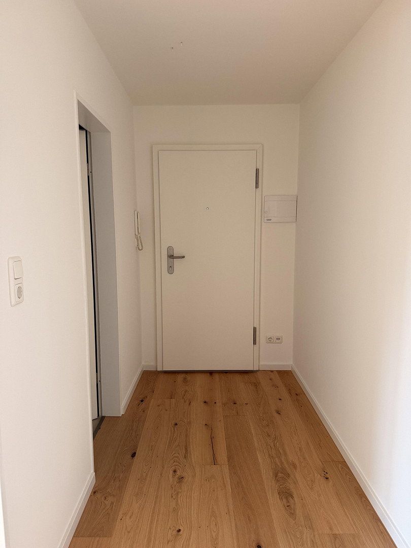Helle 1-Zimmer-Wohnung inkl. EBK und Balkon - Erstbezug nach Sanierung — photo 4