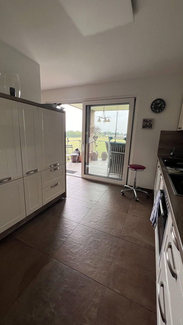 Teilmöblierte barrierearme 3 Zimmer Wohnung mit Balkon und Aufzug in ruhiger Lage — photo 5