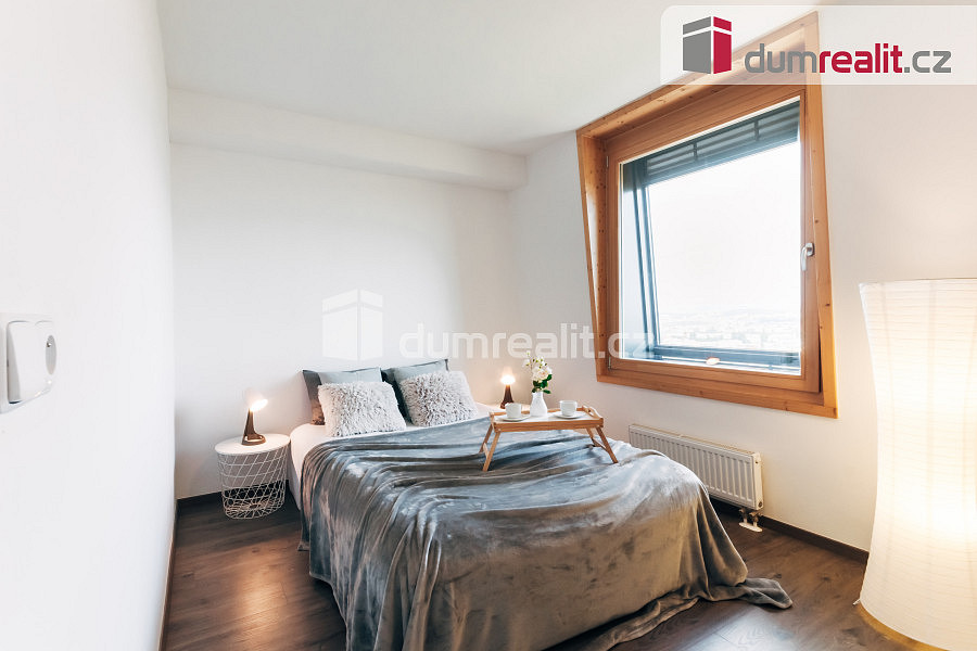 Pronájem bytu 2+kk 71 m² — photo 4