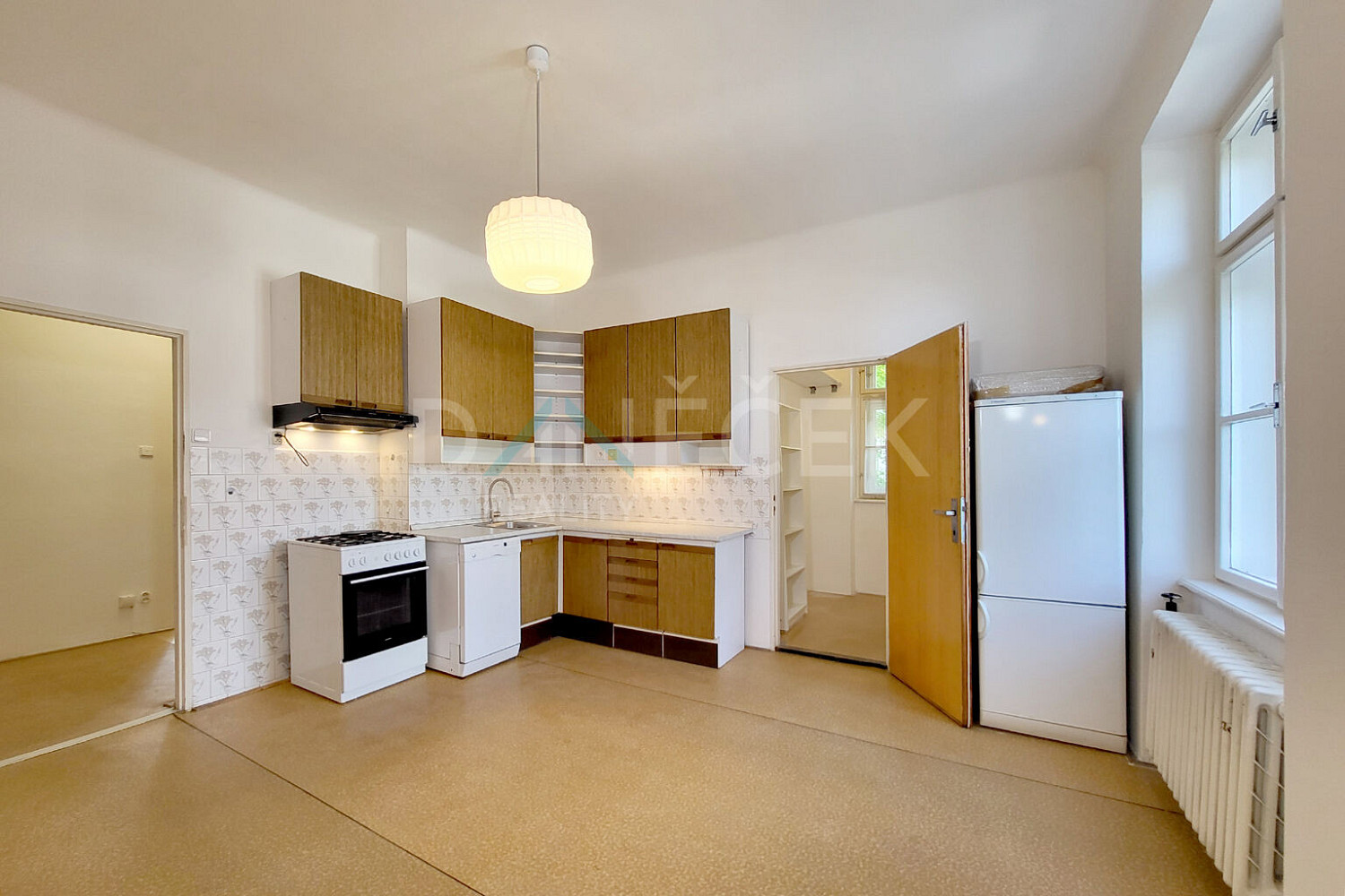 Prodej bytu 2+1 70 m² — photo 2