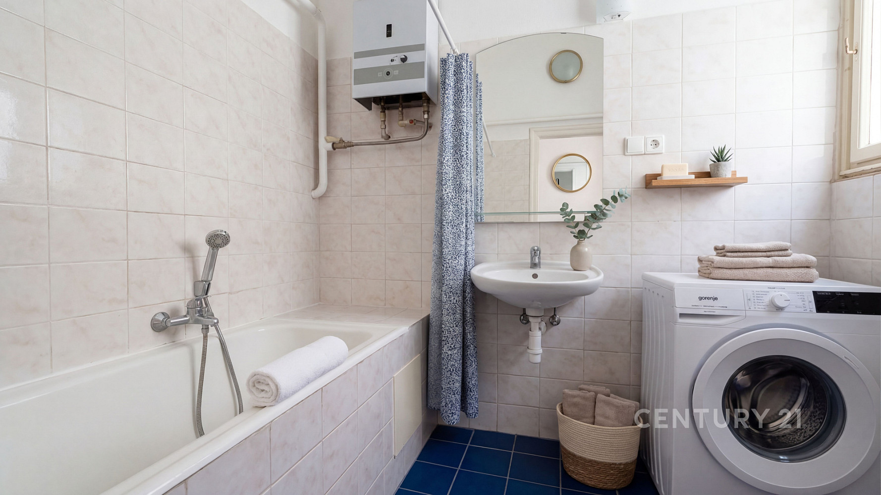 Pronájem bytu 1+1 47 m² — photo 3