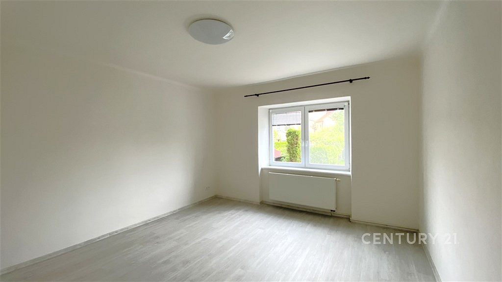 Pronájem bytu 3+kk 63 m² — photo 3