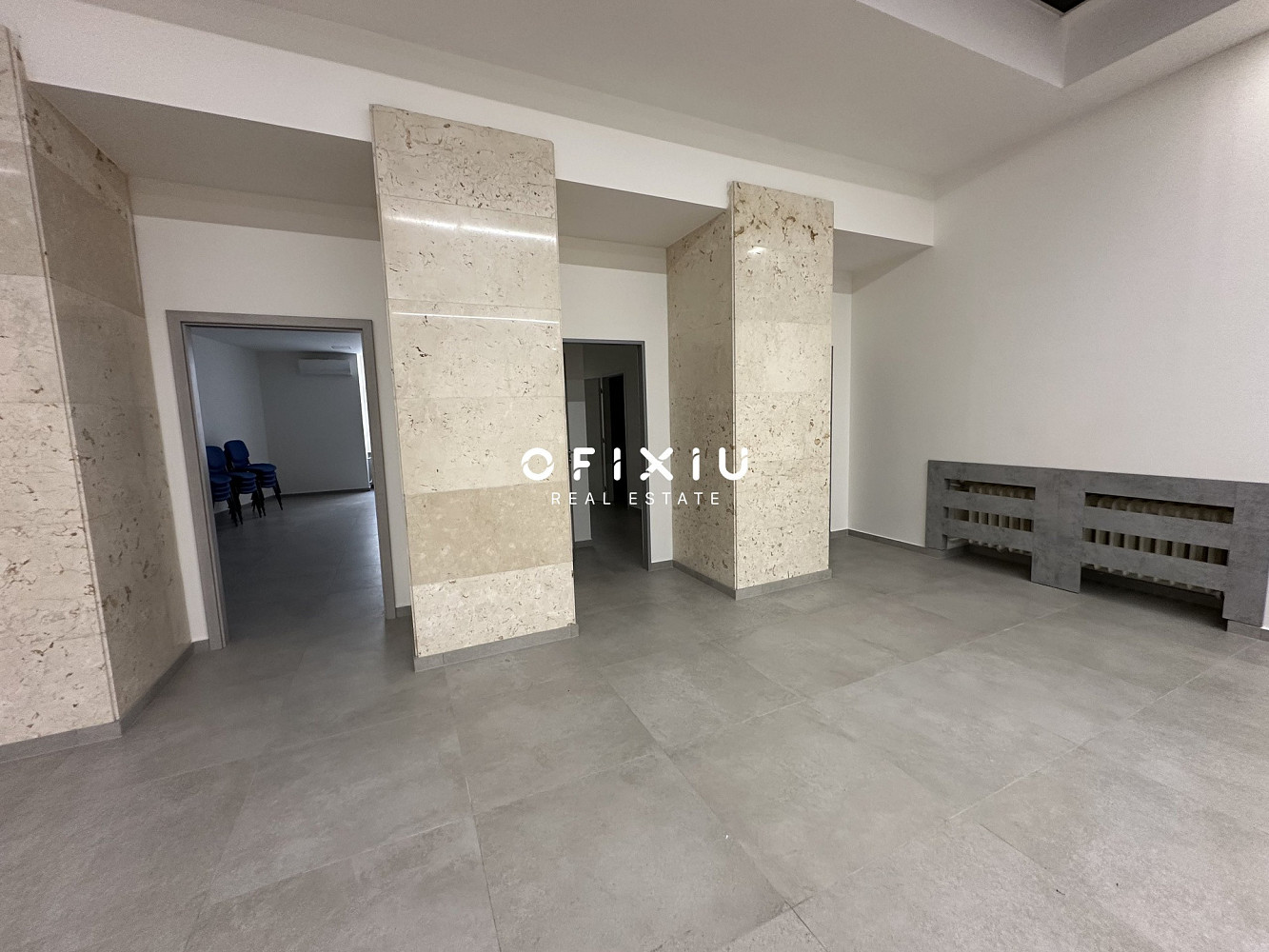 Pronájem obchodních prostor 233 m² — photo 3