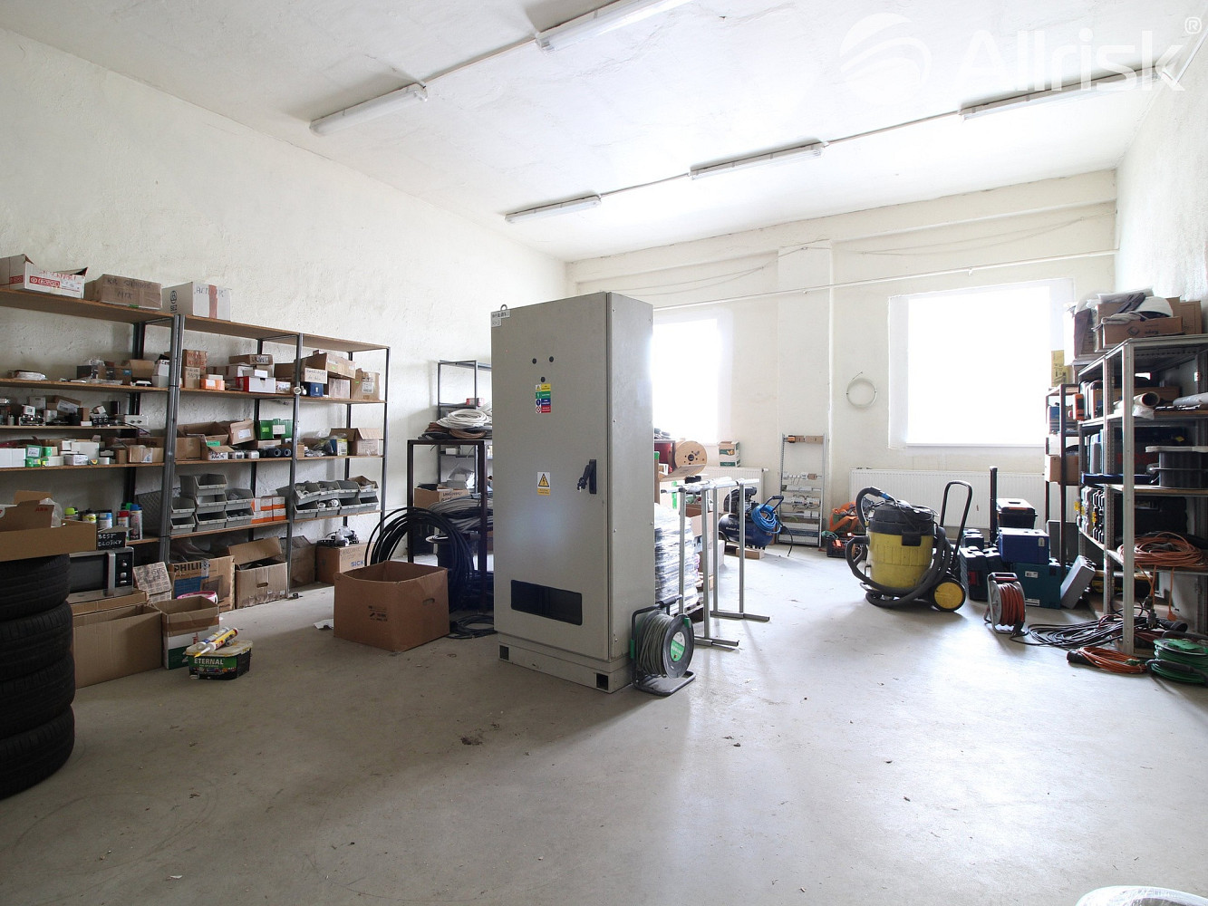 Pronájem skladovacích prostor 275 m² — photo 2