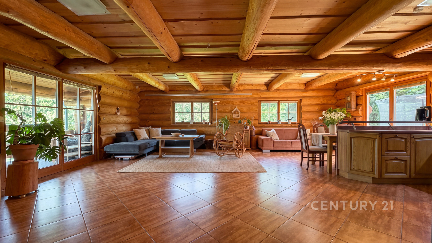 Prodej domu 270 m² s pozemkem 2 443 m² — photo 2