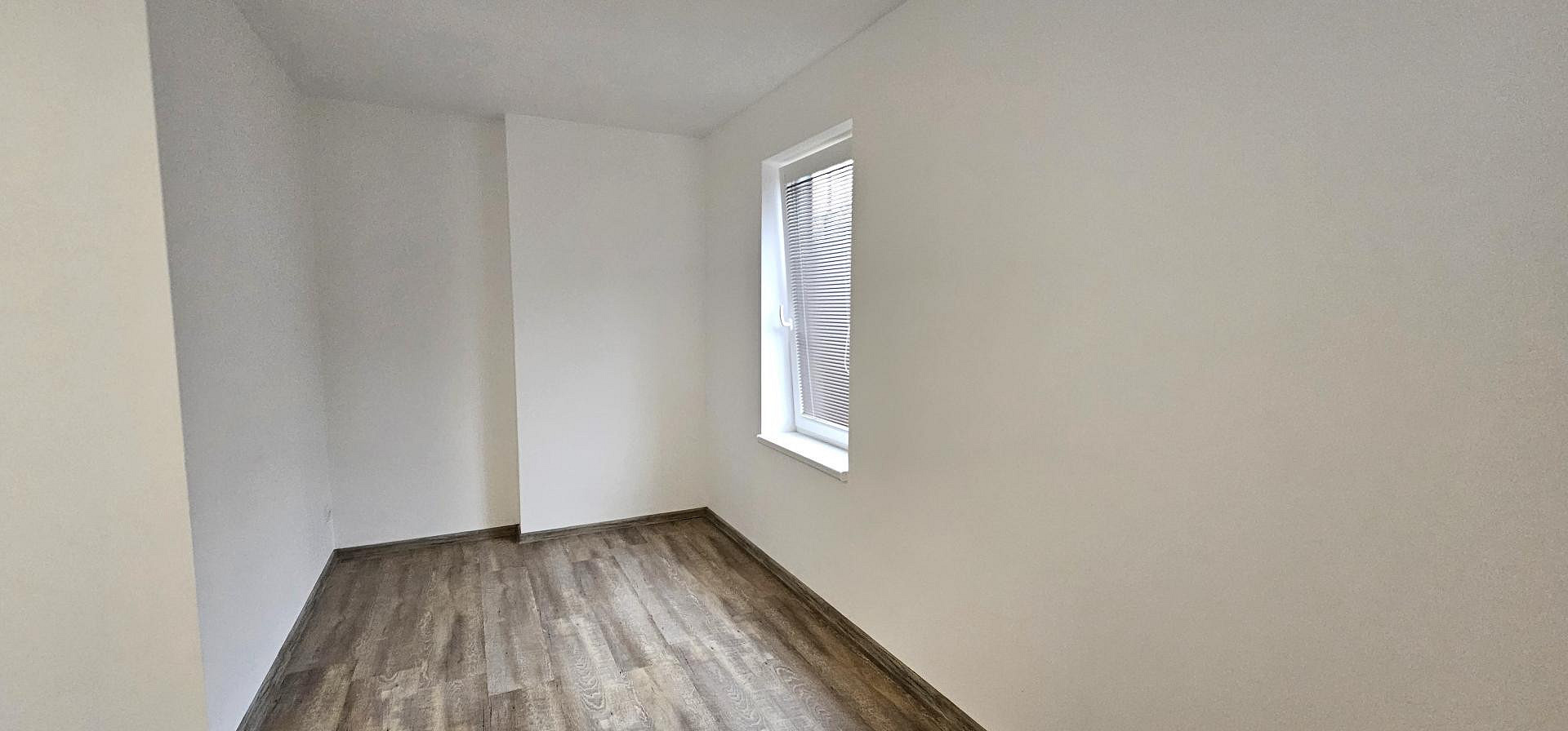 Pronájem bytu 1+kk 37 m² — photo 4