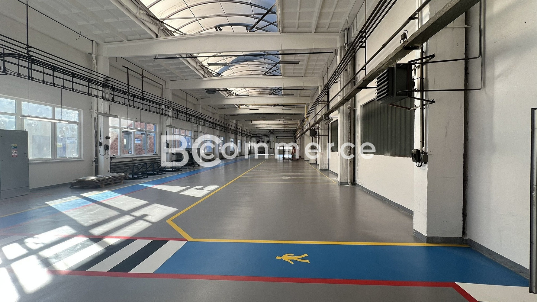 Pronájem skladovacích prostor 1 000 m² — photo 2