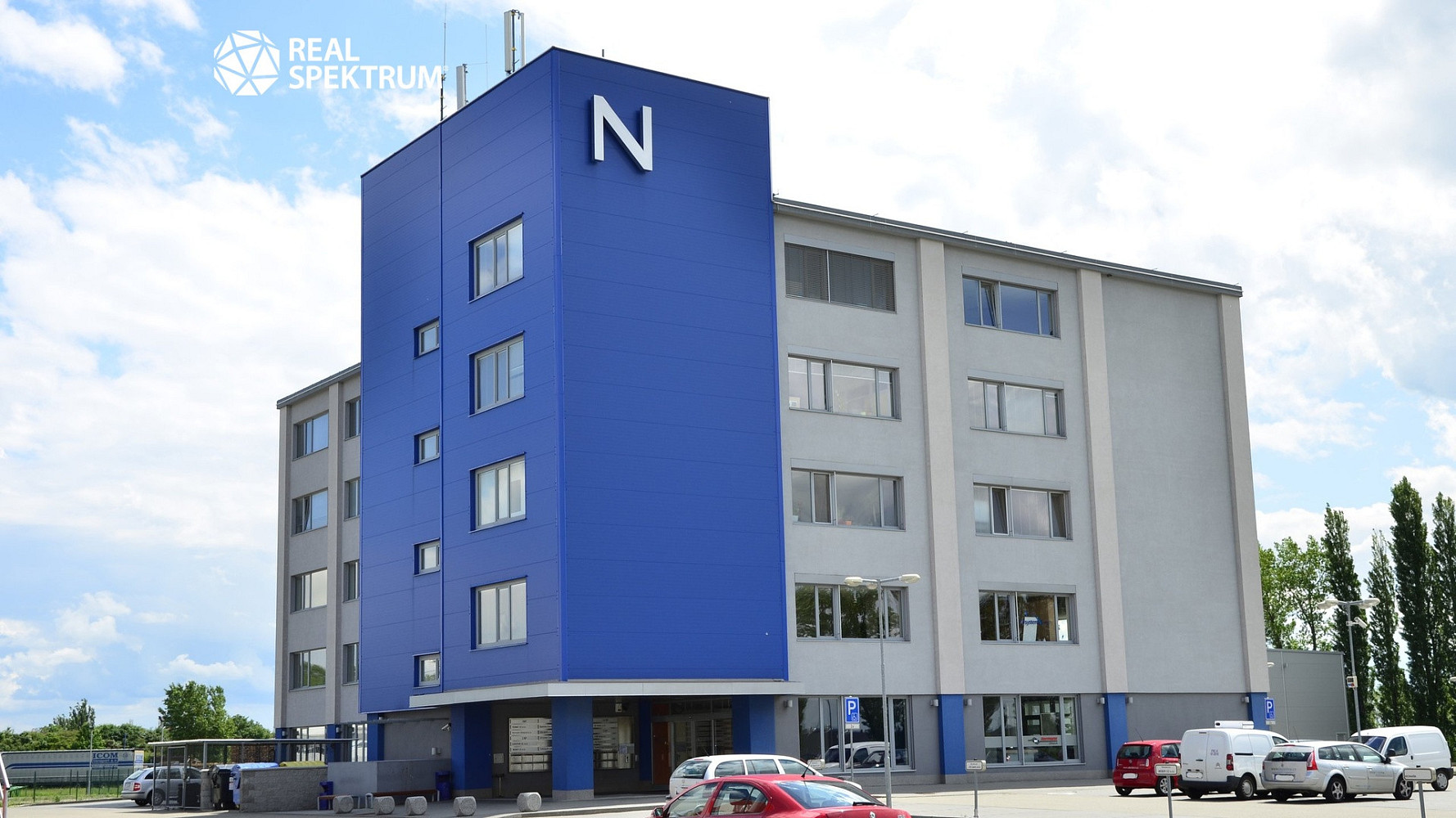 Pronájem kanceláře 85 m² — photo 3