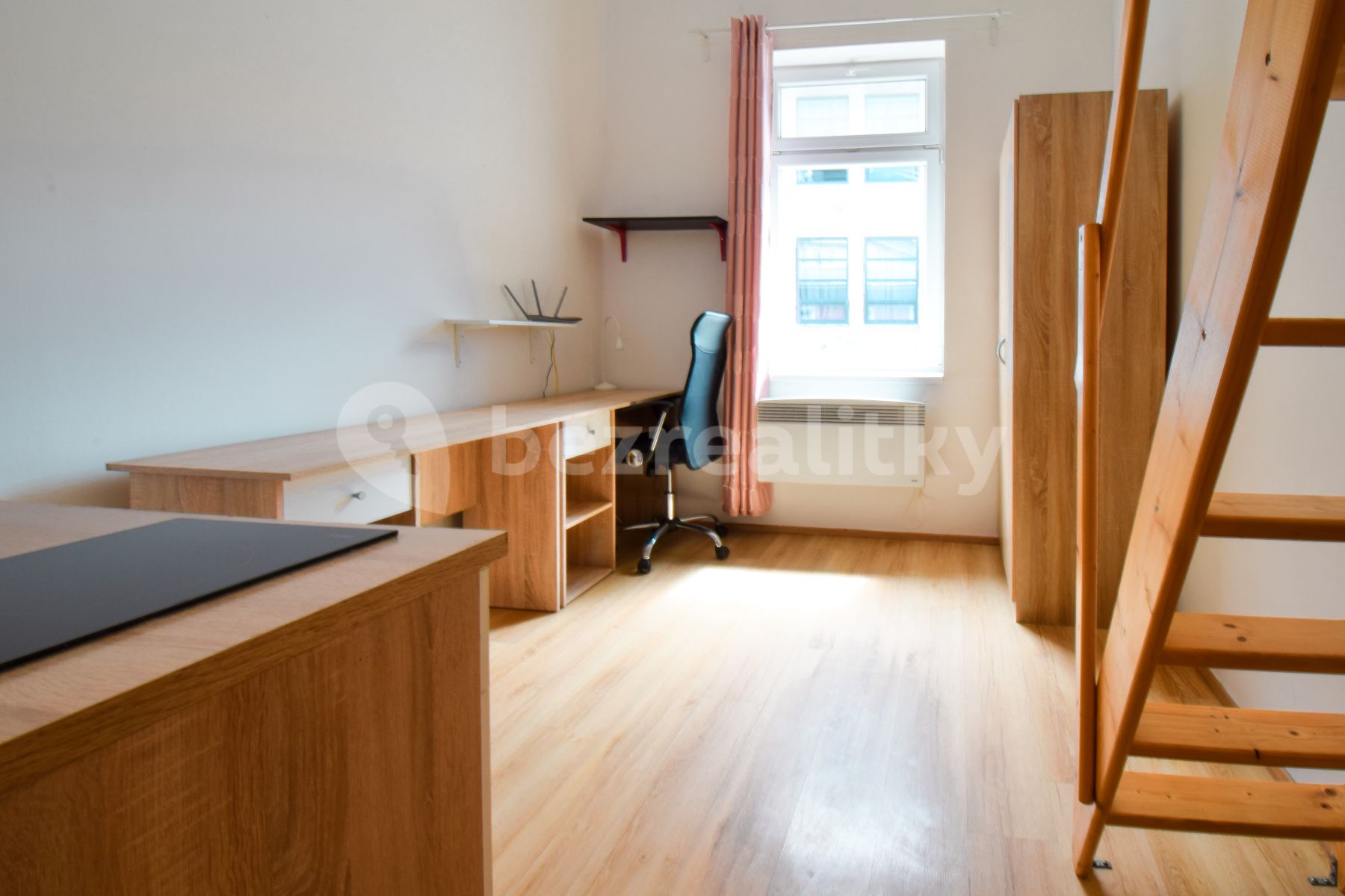 Pronájem bytu 1+kk 23 m² — photo 3